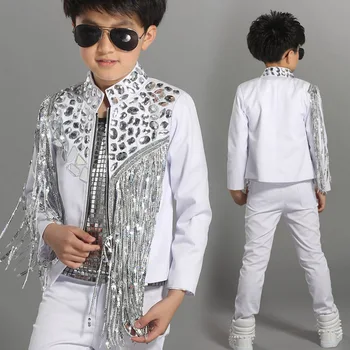 Giysileri Erkek Şarkıcı Sahne Gösterisi Giyim 2023 Hip Hop Kostüm Çocuk Beyaz Ceket Gümüş Payetli Püskül Ceket Caz Dans