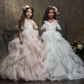 Kabarık Kızlar Pageant elbise Balo Tül Ruffled Çiçek Kız Elbise Düğün İçin Mini Quinceanera Elbiseler Meksika Çocuklar Bebek