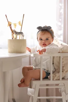 NPK 60 cm Reborn Bebek Yürüyor Bebek Yenidoğan Lottie Prenses Kız Gerçekçi Yumuşak Dokunmatik 3D Cilt Sanat Bebek El Kök Saç