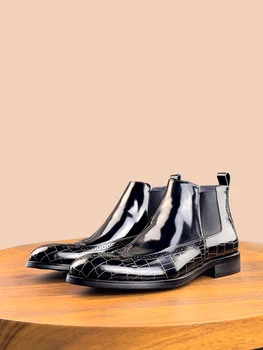 Yeni Deri Chelsea Çizmeler Brogue Oyma Resmi erkek Botları Sivri Burun İngiliz Eğilim erkek ayakkabıları